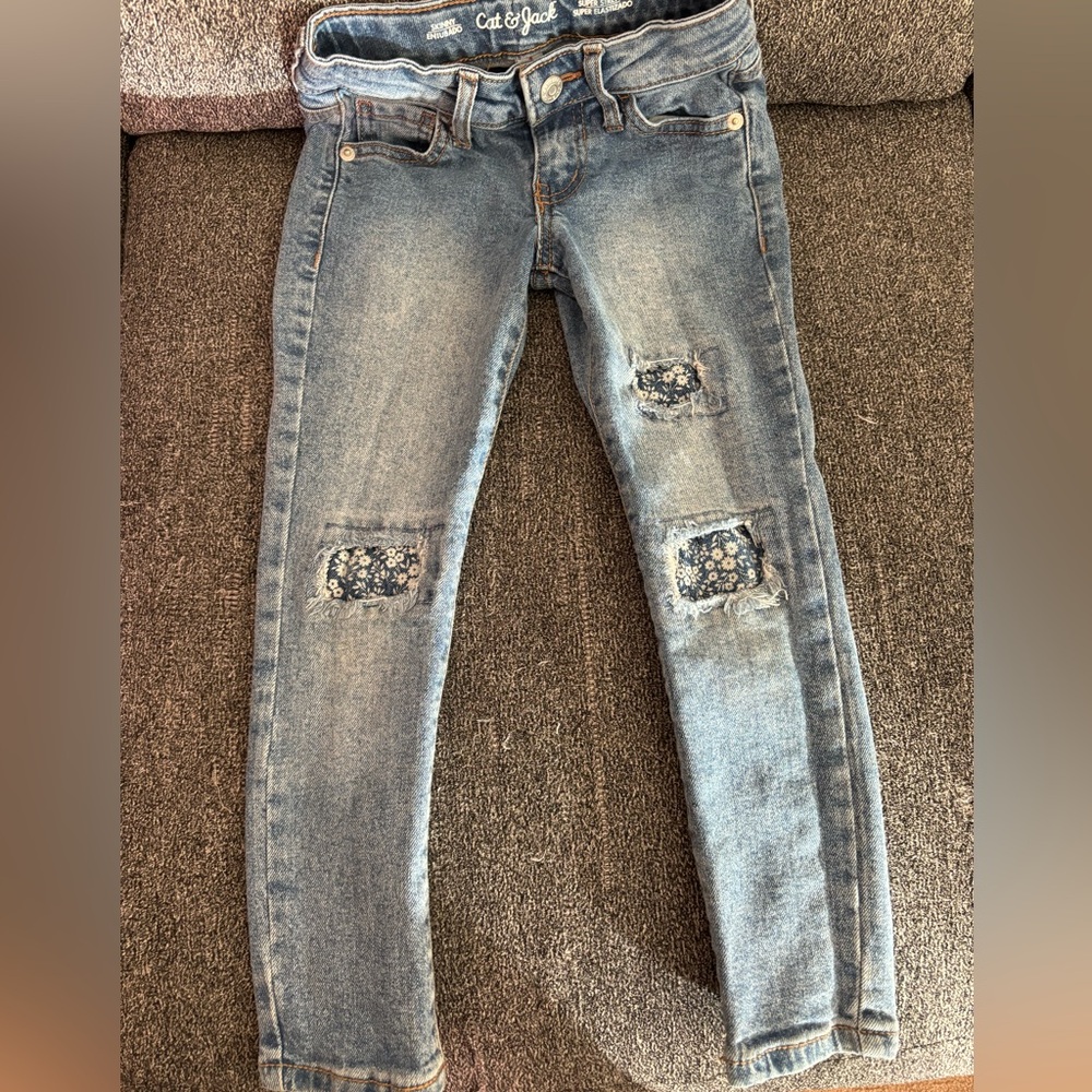 Cat & Jack Super Skinny Jeans with Floral Patches Adjustable Waist Size 6